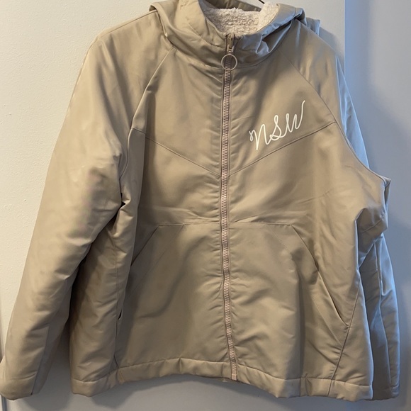 Nike reversible jacket - Picture 2 of 2